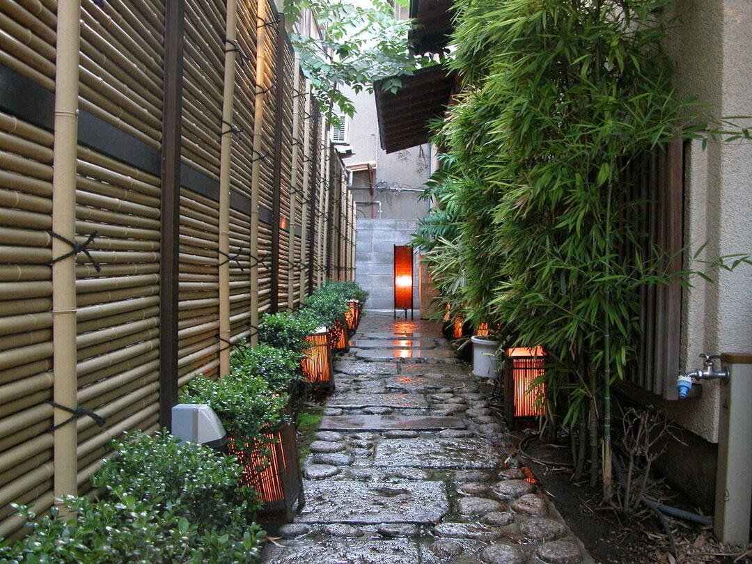 【東京：神楽坂エリア】食べログ3.5以上の日本酒が旨い居酒屋 15選｜予算別